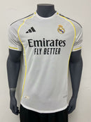 Camisola Real Madrid Versão Jogador 2025/26 Home