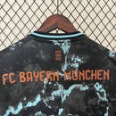 Bayern Munich  third away 24/25