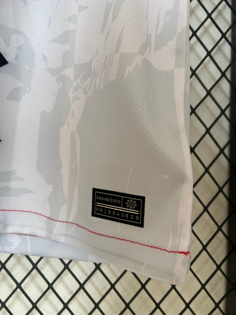 Camisola LIVERPOOL 24/25- Edição Especial