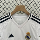 Conjunto Infantil Real Madrid 2024/25 - Home