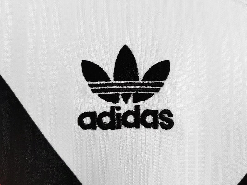 Retro 1990 Germany home