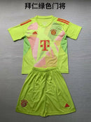 Conjunto Infantil Bayern de Munique Guarda Redes 2024/25 - Home