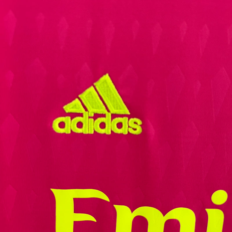Camisola Real Madrid-Guarda Redes-Versão Magenta 2023/24