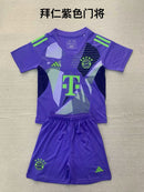 Bayern Munich goalkeeper Purple 25/26