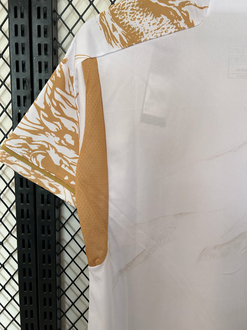 Camisola Real Madrid-Edição Especial Gold  2024/25 Home