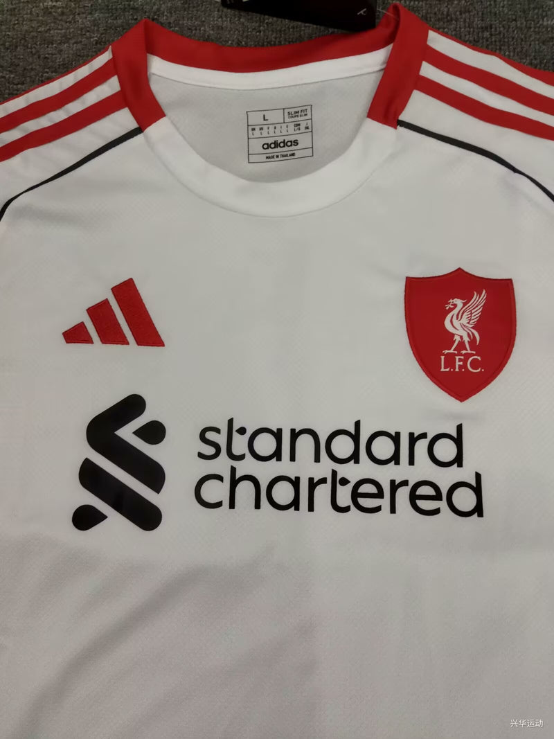 Camisola LIVERPOOL 25/26-Branca