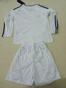 Conjunto Infantil Real Madrid Manga Longa 2024/25 - Home