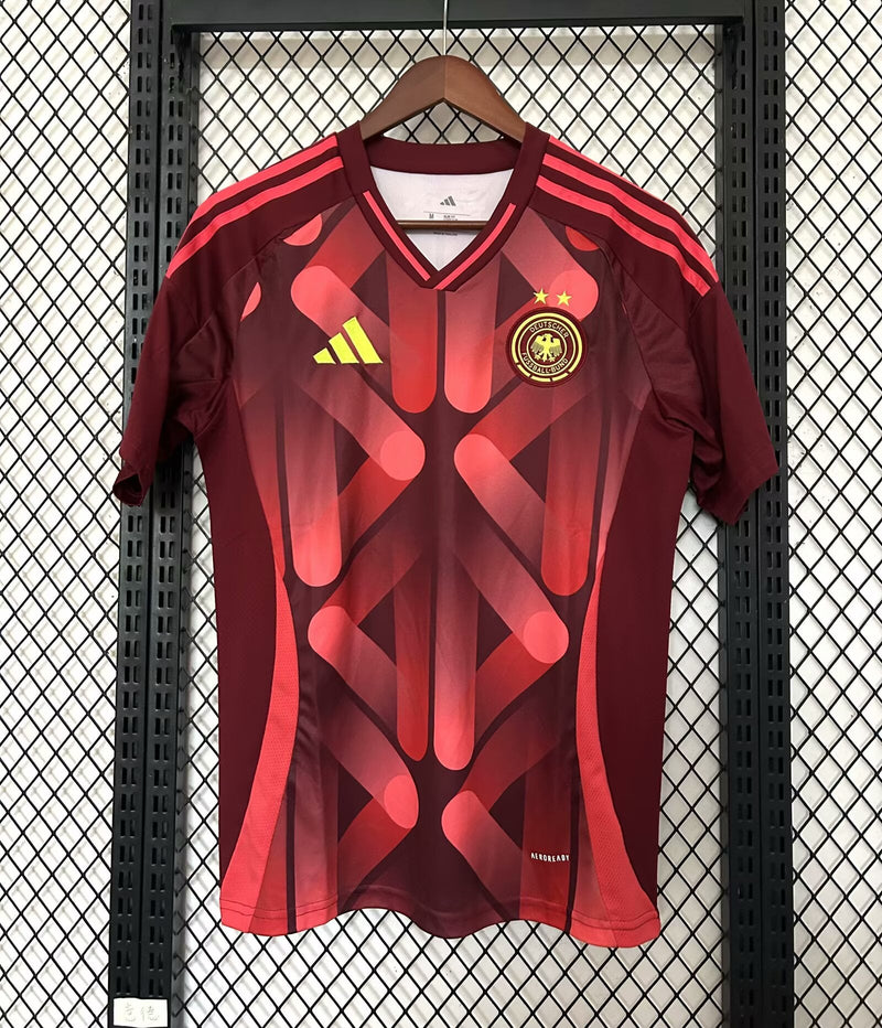Germany away 25/26