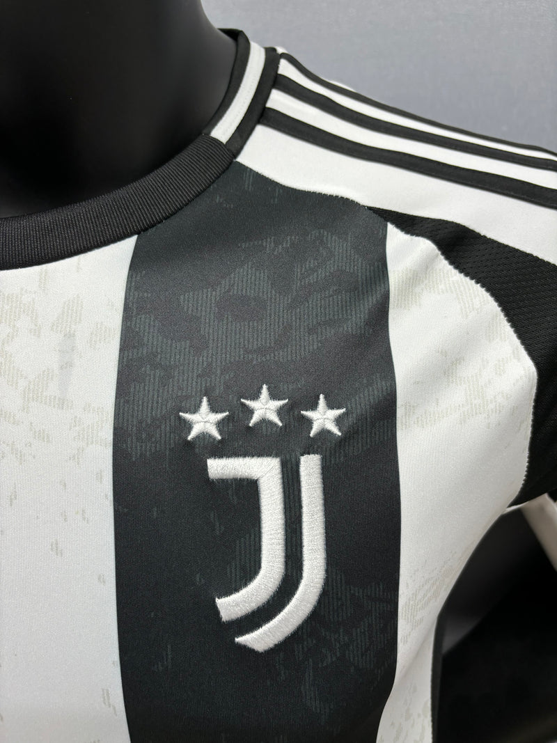 Camisola Juventus 2024/25 Home