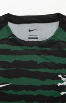 Camisola Sporting CHRISTMAS Patch Nacional Lançamento 25/26 (Pré Venda Prazo de Entrega 14 a 22 Dias Úteis)