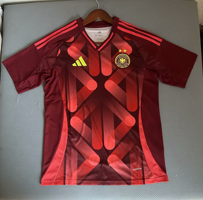 Germany away 25/26