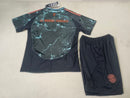 Conjunto Infantil Bayern de Munique III 2024/25 - Away