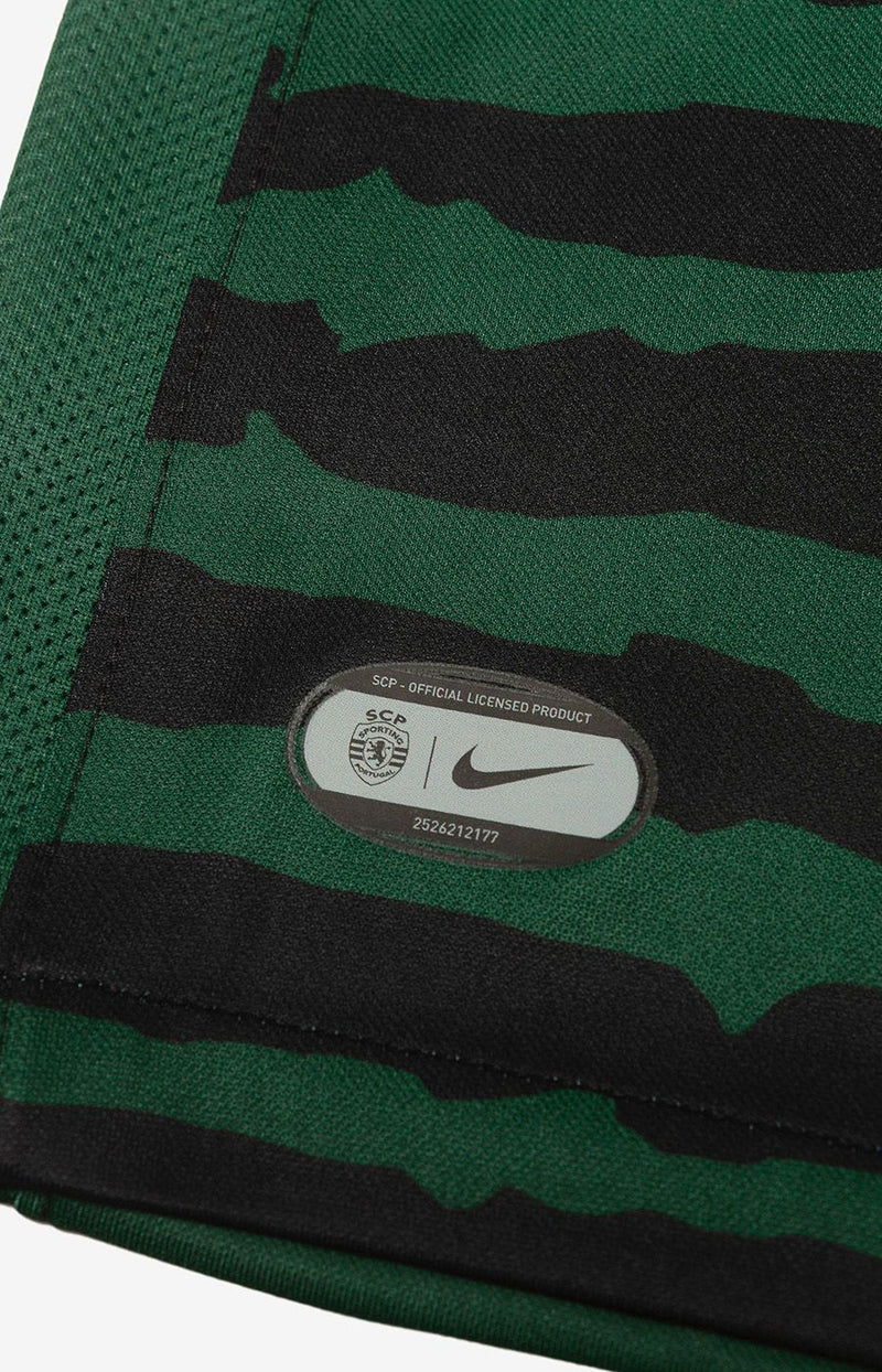 Camisola Sporting CHRISTMAS Patch Nacional Lançamento 25/26 (Pré Venda Prazo de Entrega 14 a 22 Dias Úteis)