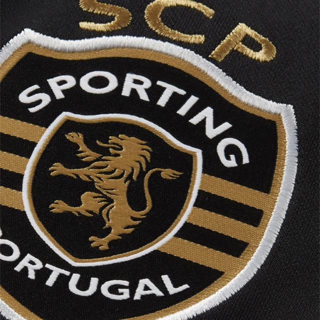 Camisola Sporting CR7 Home 2023/24 - Dourada